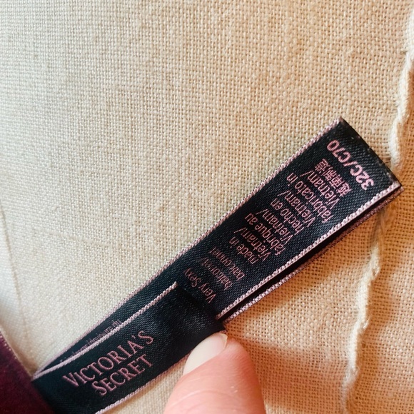 Victoria’s Secret Very Sexy Balconette Bra - Picture 5 of 5